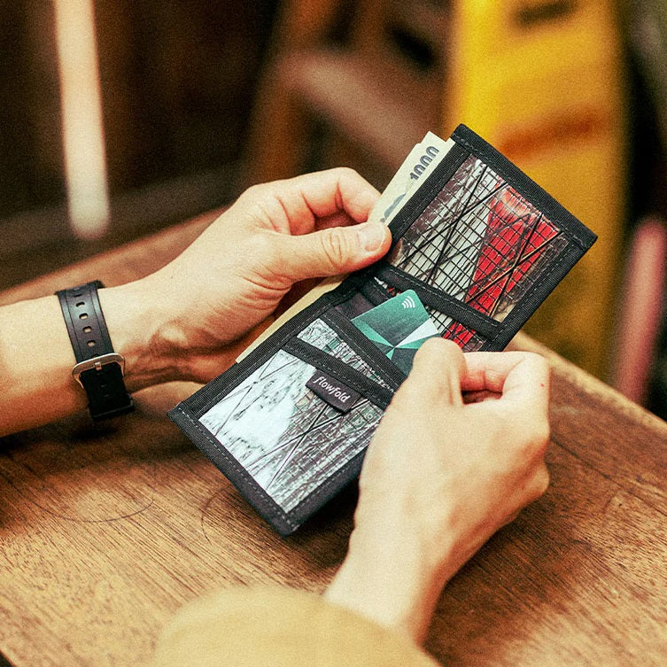 【Flow Fold】 Recycled Sailcloth Vanguard - Bifold Wallet