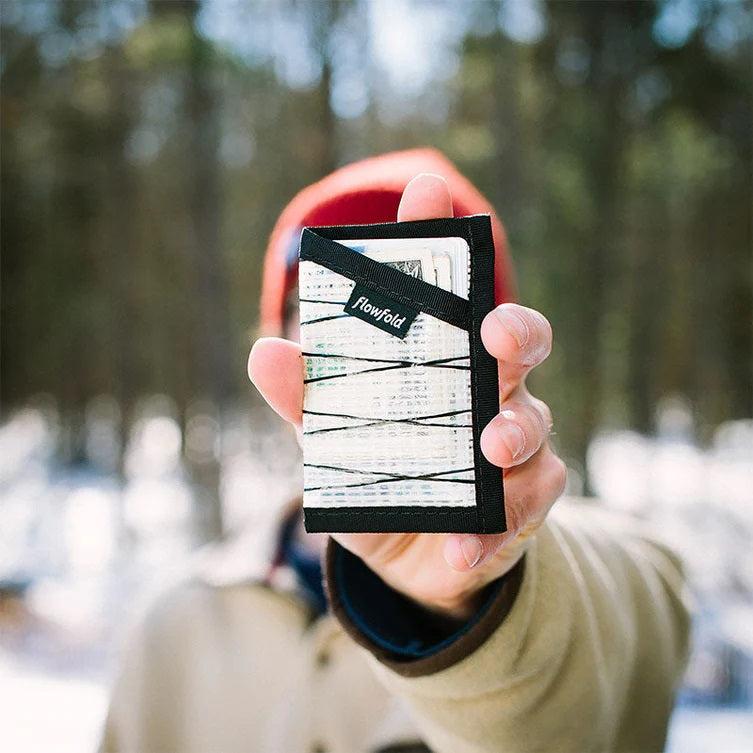 【Flow Fold】 Recycled Sailcloth Minimalist - Card Holder Wallet