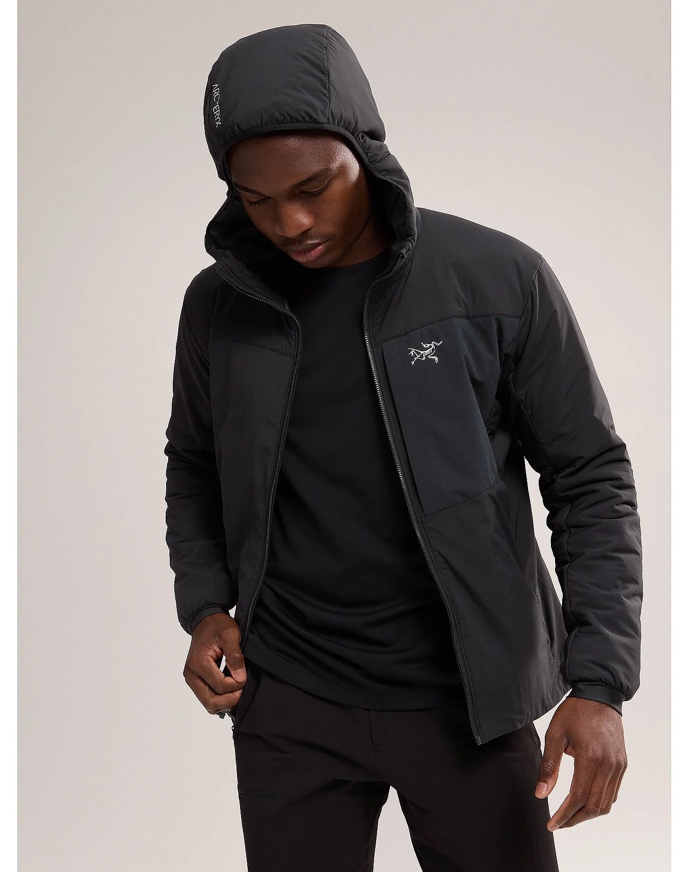 ARC’TERYX アークテリクス プロトンフーディ　ブラック　サイズM アークテリクス プロトン フーディ メンズ - 透湿性インサレーション