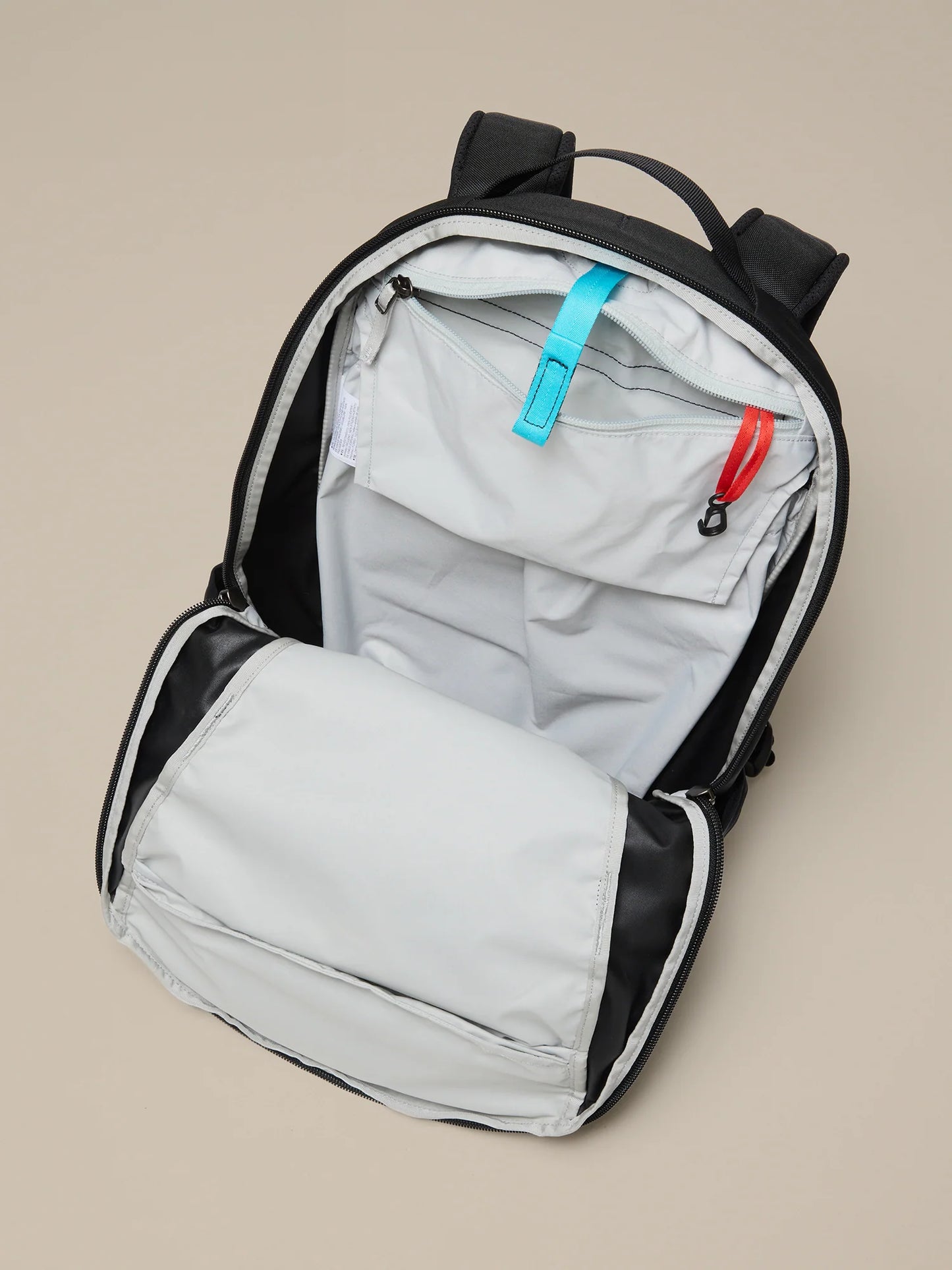 【ARC'TERYX】 Mantis 16 Backpack
