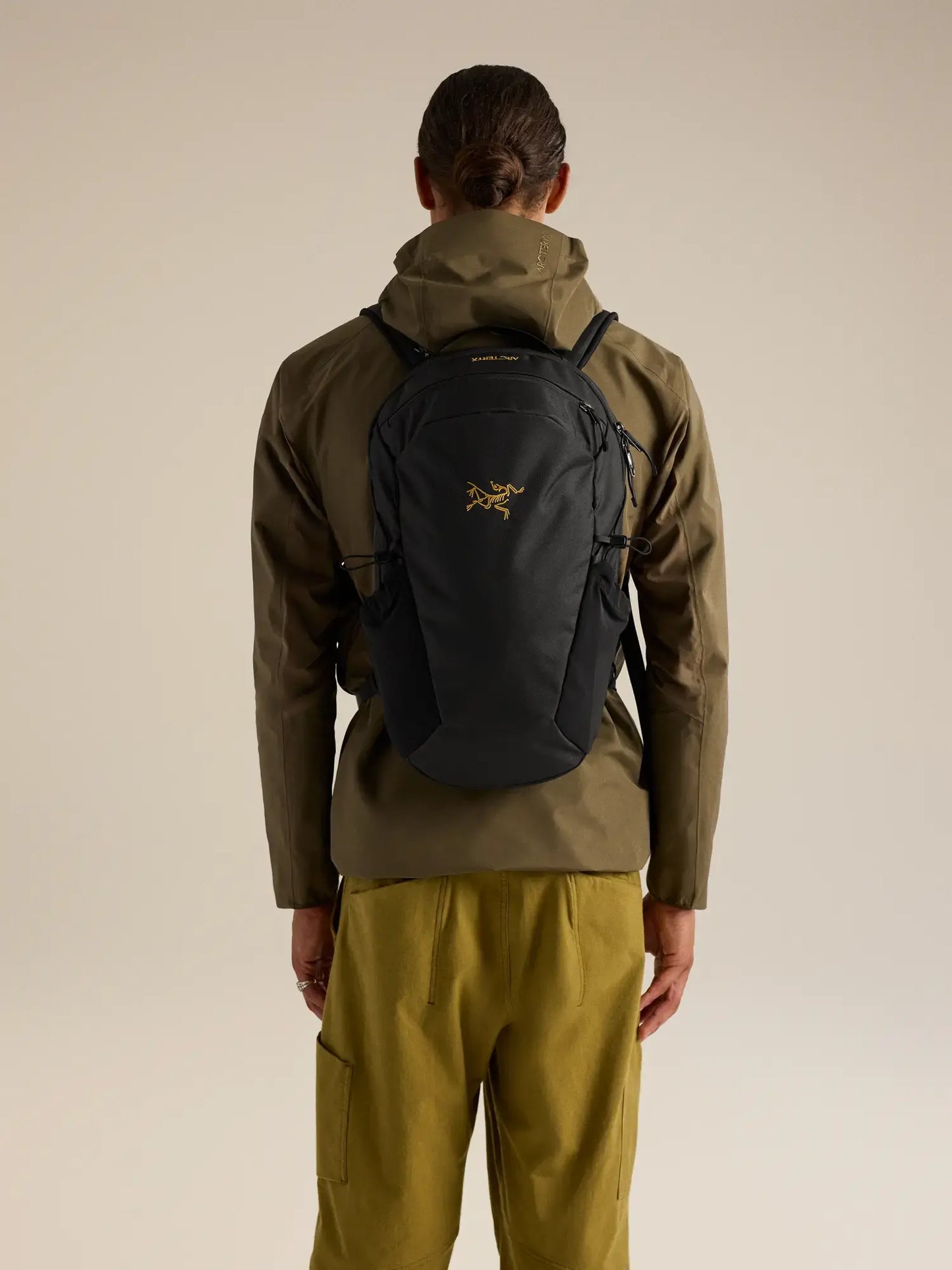 【ARC'TERYX】 Mantis 16 Backpack