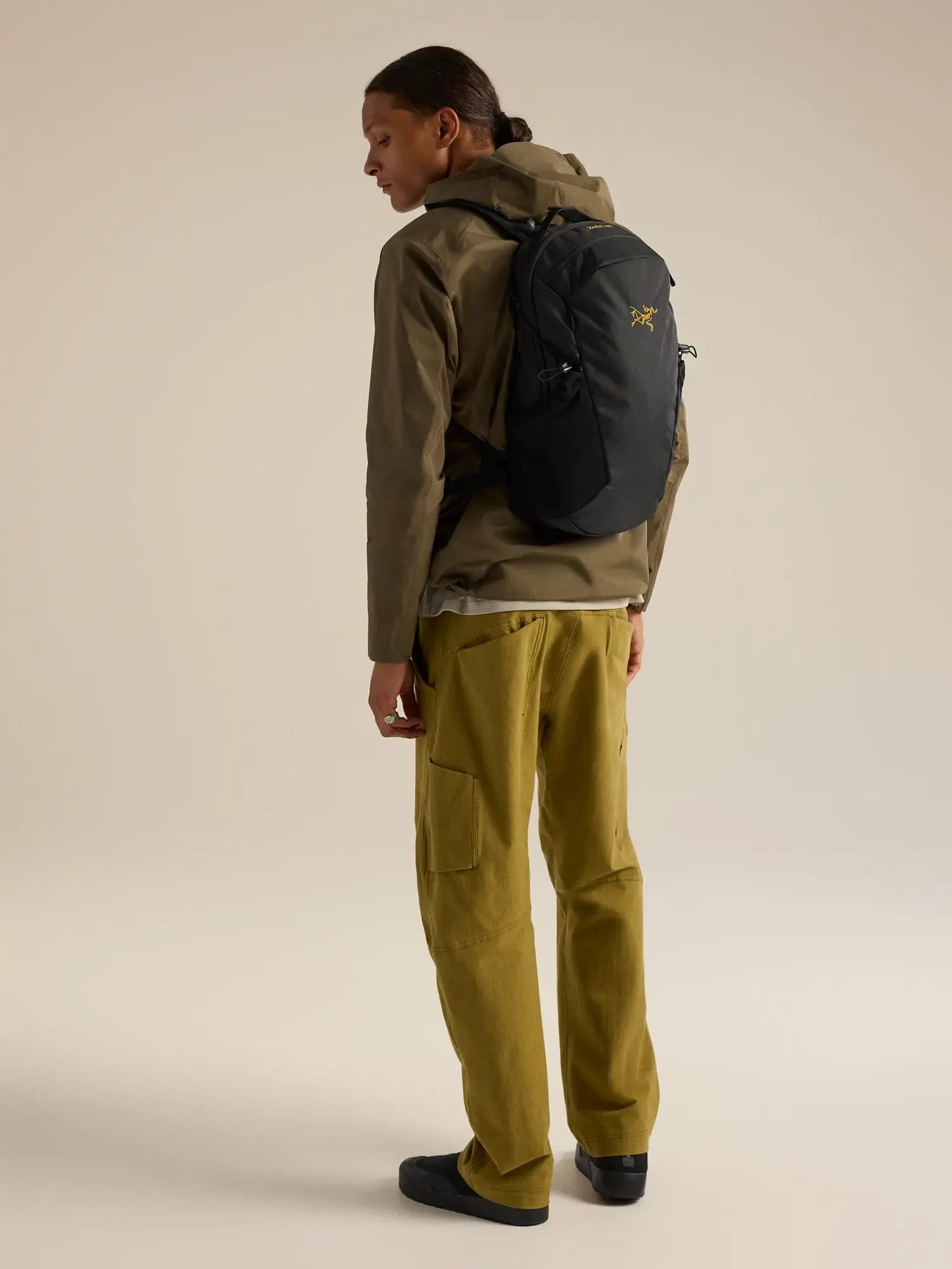 【ARC'TERYX】 Mantis 16 Backpack
