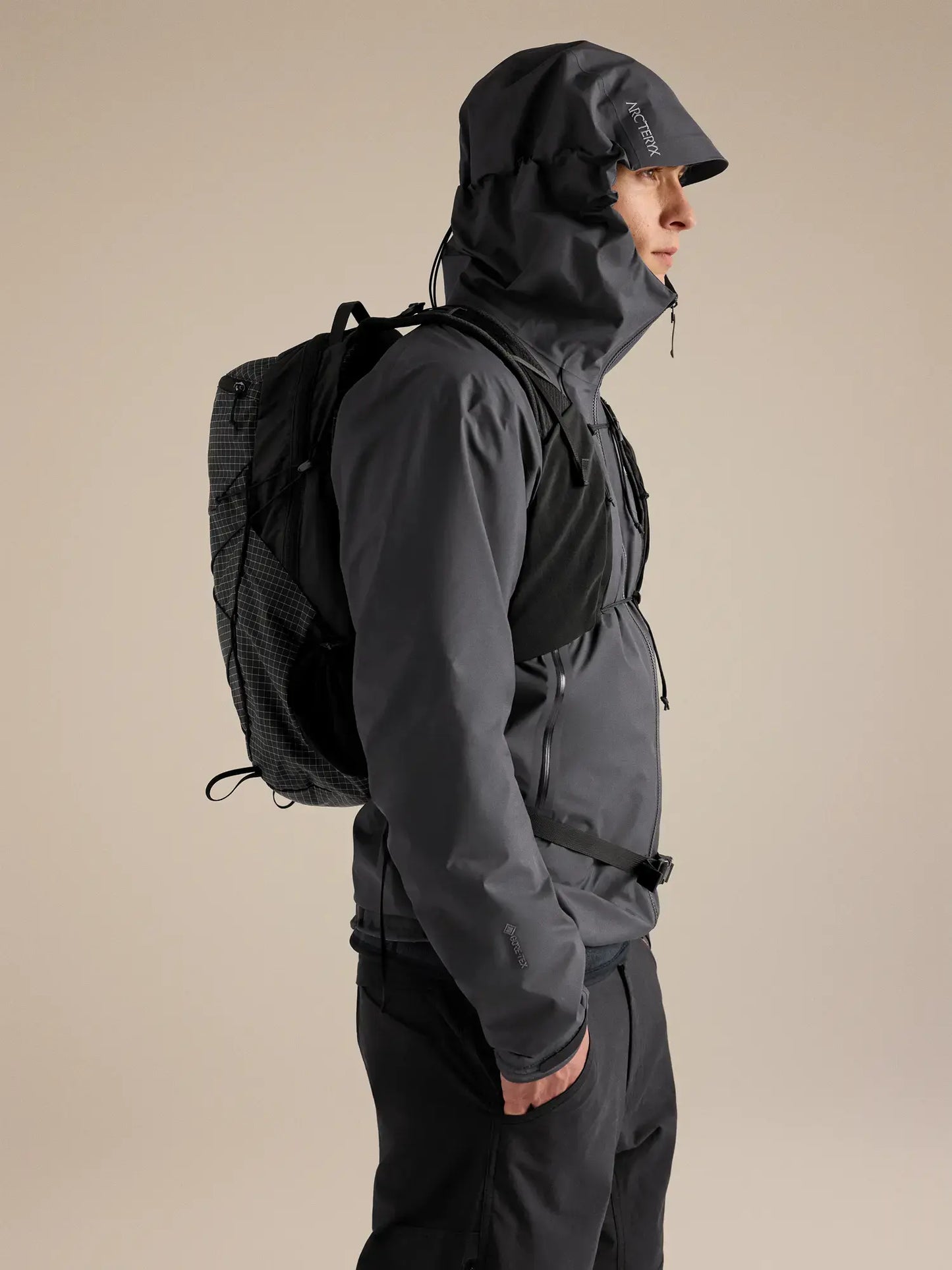 【ARC’TERYX 】Aerios 18 Backpack-Black